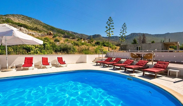 Meridiana by Interhome