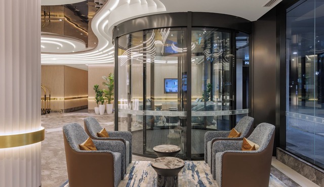 Meriton Suites Broadbeach, Gold Coast