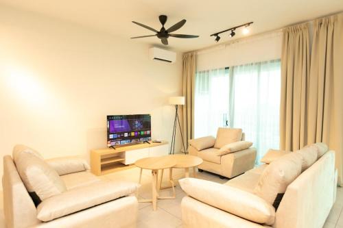 Meritus Residensi Seaview Pent Hauz 3BR 10Pax