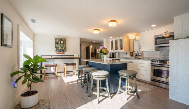 Mermaid Bay Getaway on Lake Wissota