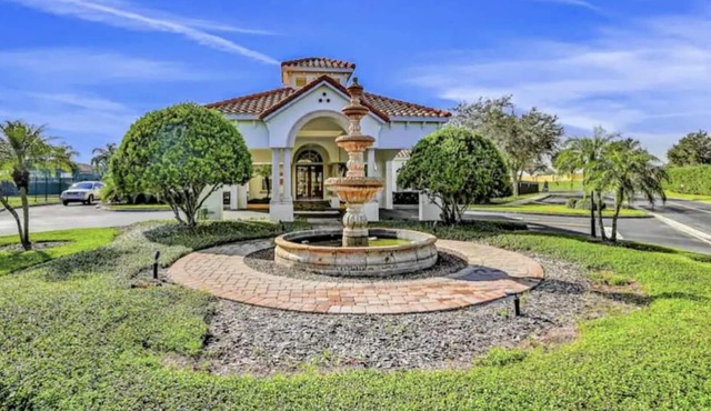 Mermaid Villa Near Disney, 4 Bedrooms, Pool & Spa!