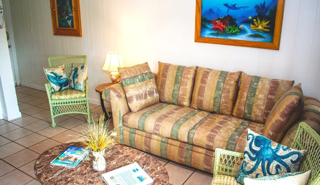Mermaids Retreat Mins to Beach Family Condo