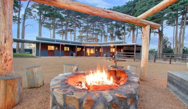 Merricks Stable - The Stables