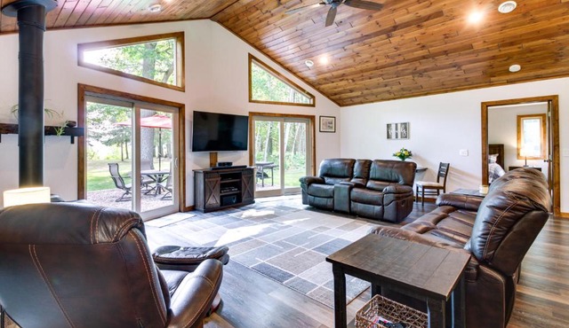Merrifield Vacation Rental with Dock and River Access