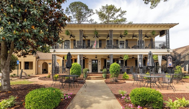 Merry Acres Inn