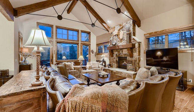 Merry Moose Lodge: Private Hot Tub, On Breckenridge Golf Course, Gas Grill