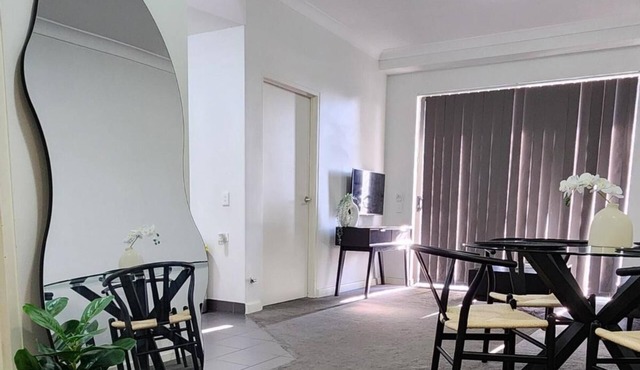 Merrylands Hidden Gem! One Bedroom Apartment