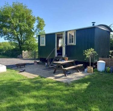 Merrywell Shepherds Hut