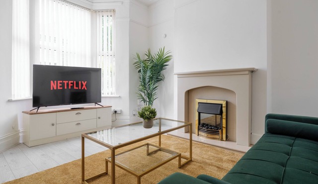 Mersey View By Liverpool Luxretreat 4 Bedroom House Next to Everton Stadium