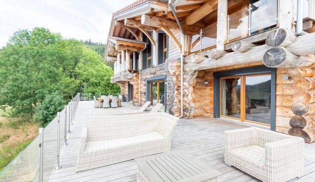 Merveille Architectural en Rondins, Chalet Whistler