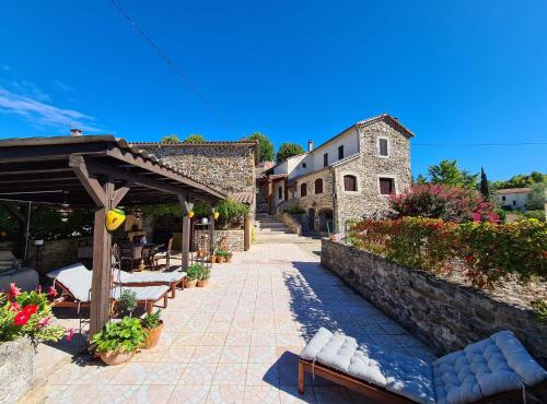 Mes Maisons - Two Gites with Private and Shared pools in Cévennes