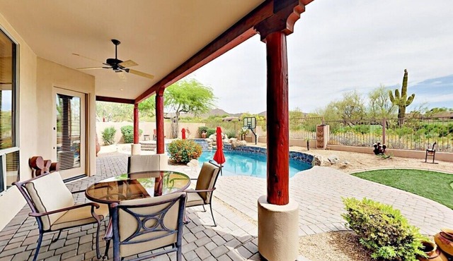 Mesa Desert Luxury Retreat
