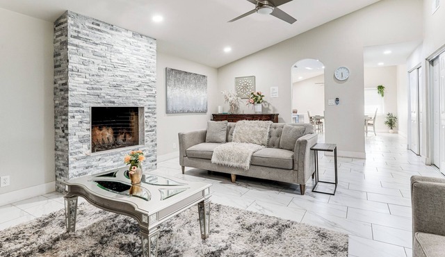 Mesa Oasis w/Diving Pool By Spring Training, Dtwn