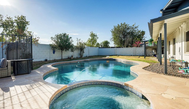 Mesa Oasis w/Diving Pool By Spring Training, Dtwn