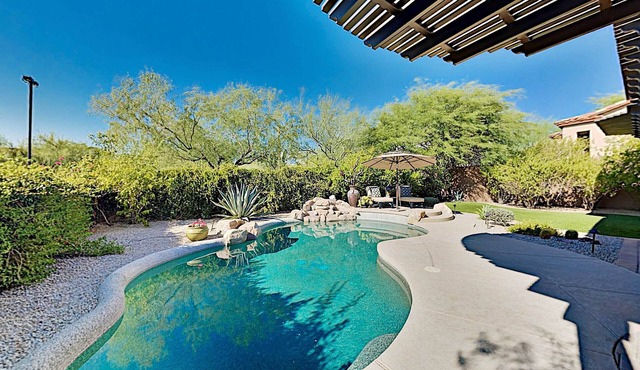 Mesa Villa: Heated Pool, Fire Pit & Golfing!