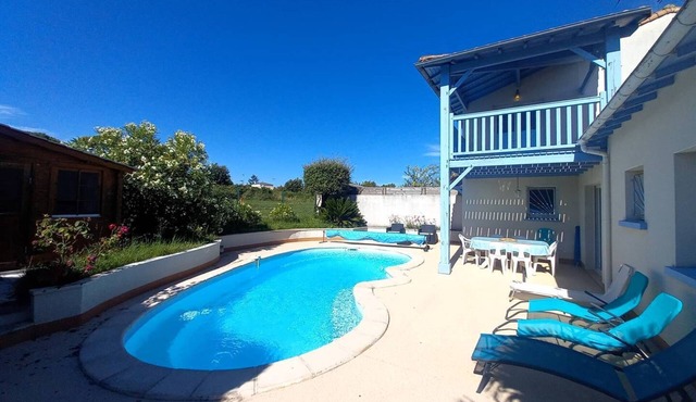 Meschers sur Gironde - AN ATTRACTIVE PIECE OF PARADISE with A PRIVATE POOL