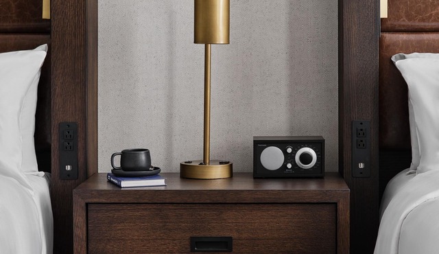 Metcalfe Hotel Ottawa by Gray Collection