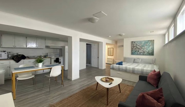 Metro Luxe Stay