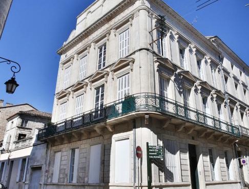 Meublés de l'Arsenal cœur de ville !