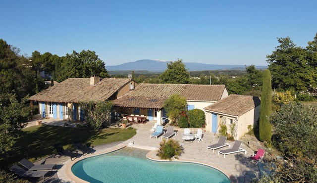 Meublé de tourisme : Villa 4 bedrooms with heated swimming pool Classée 2 * (2 *)
