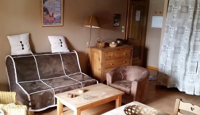 Meublé N°4 - Le Refuge-Studio-Ensuite with Shower-Garden view