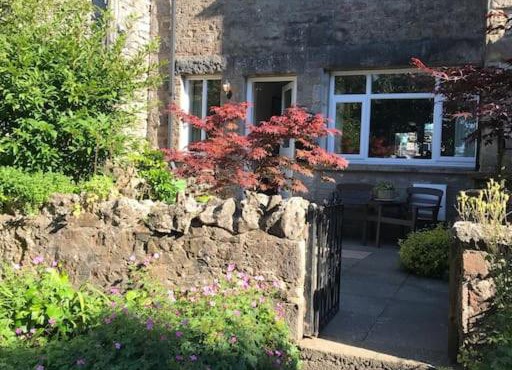 Mews Cottage Arnside - 2 Bedroom Cottage