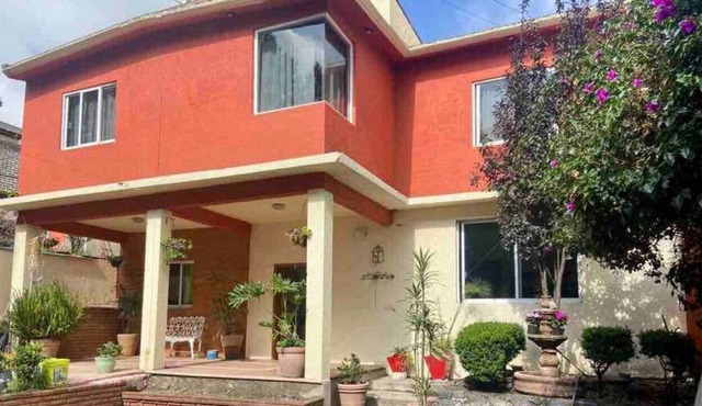Mexico City House Near Six Flags: Charming Retreat