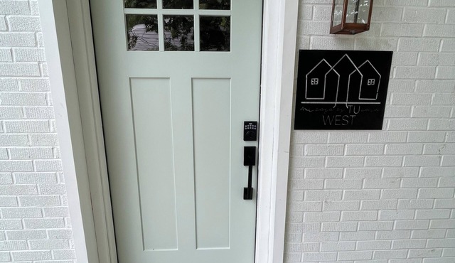 mi casa es TU casa (WEST)