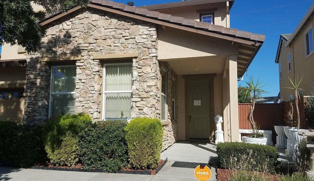 MI CASA SU CASA as we say MY HOUSE YOUR HOUSE