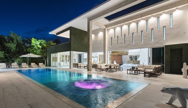 Miaimi Big House Rental