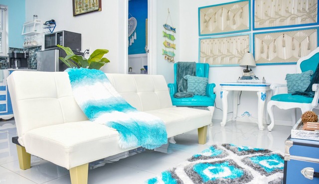 Miami Boho Beach Place - Great location for all your needs!