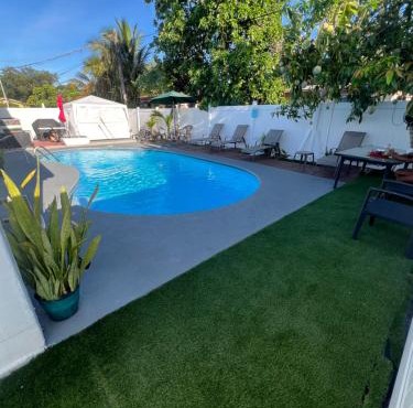 Miami Drip Star Life Hostel