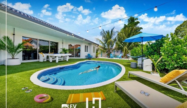 Miami Relax Retreat w/Games/Golf/BBQ & Heated Pool