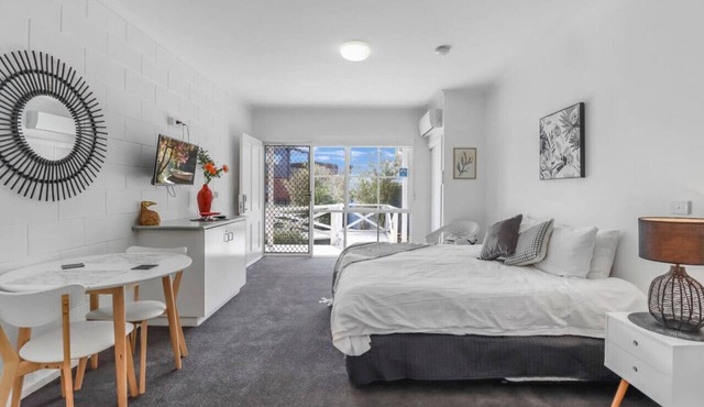 Mibnb Geelong CBD Unit 1