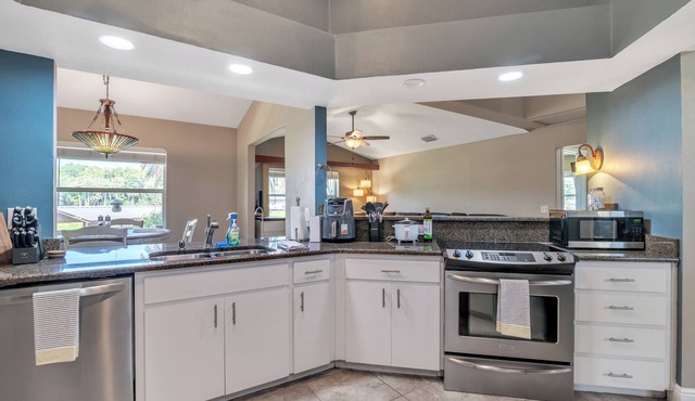 Micanopy Lake Retreat