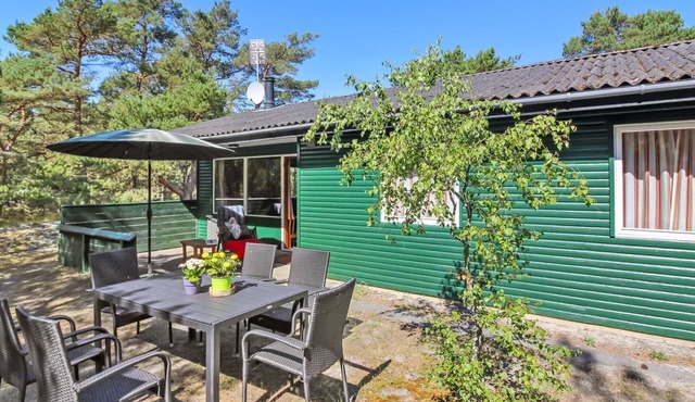 "Michel" - 300m from the sea by Interhome