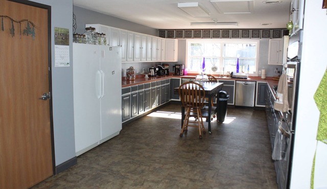Michigan Themed Vacation Retreat in the Heart of Elk Country, Northern Michigan
