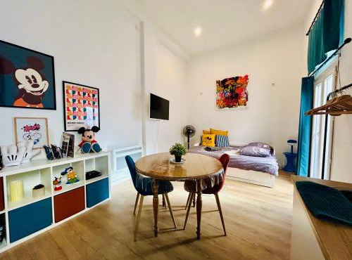 Mickey's Enchanted Studio, Central, Wi-Fi