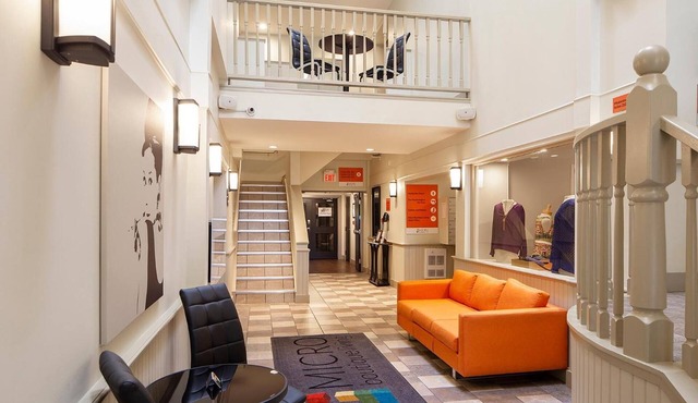 Micro Boutique Living - Antigonish