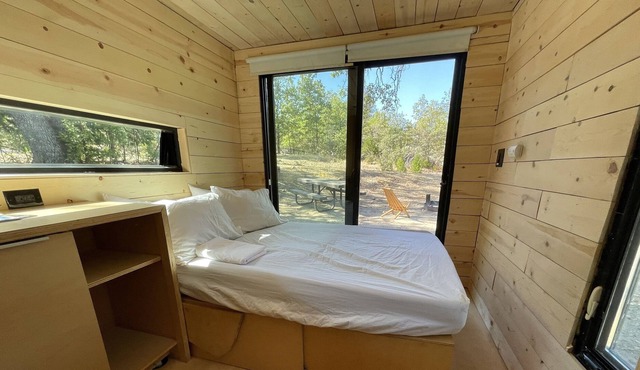 Micro Cabin on The Lake