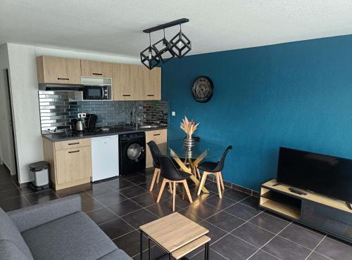 micro maison, refait à neuf, spacieux, agréable