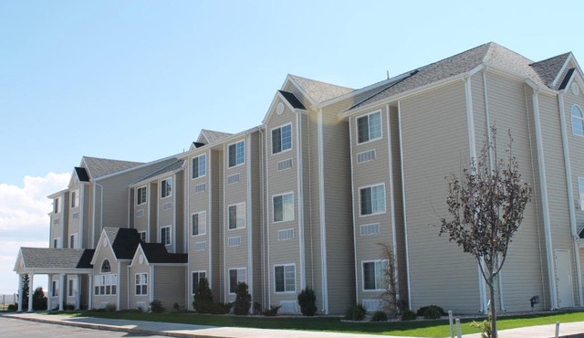 Microtel Inn and Suites by Wyndham Rawlins