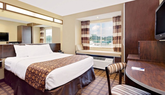 Microtel Inn And Suites Sayre PA