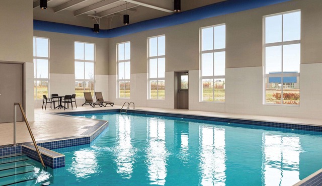 Microtel Inn & Suites By Wyndham Boisbriand