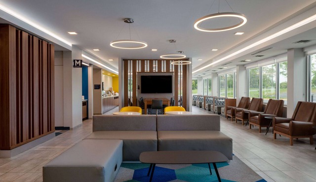 Microtel Inn & Suites by Wyndham Winchester