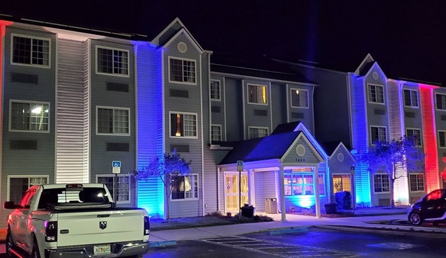 Microtel Inn & Suites by Wyndham Zephyrhills