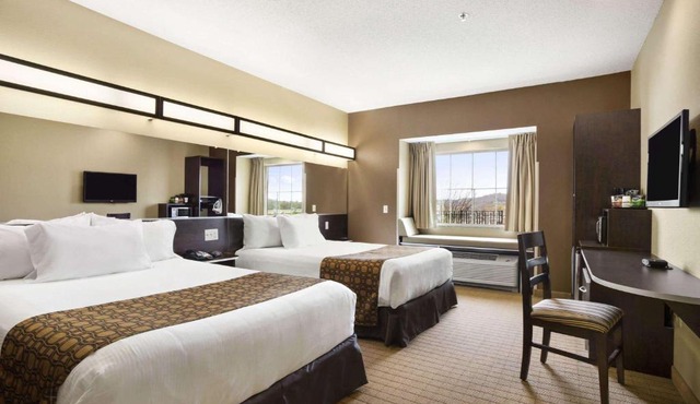 Microtel Inn & Suites by Wyndham Cambridge