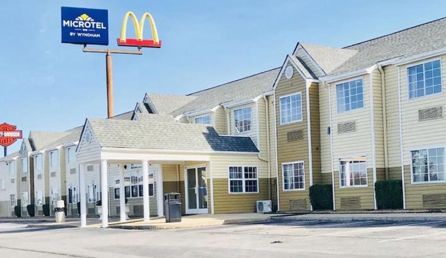 Microtel Inn & Suites by Wyndham Tuscaloosa East
