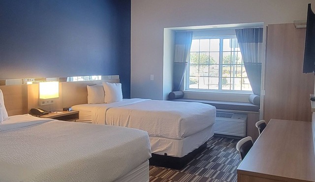 Microtel Inn & Suites by Wyndham Fountain/Fort Carson
