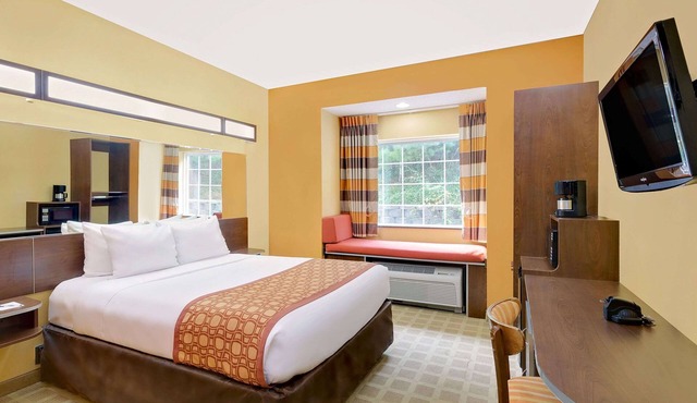 Microtel Inn & Suites by Wyndham Princeton